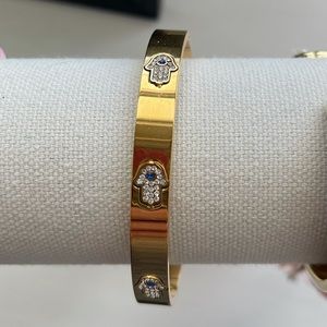 hamsa bangle bracelet with cubic zirconia.. looks great